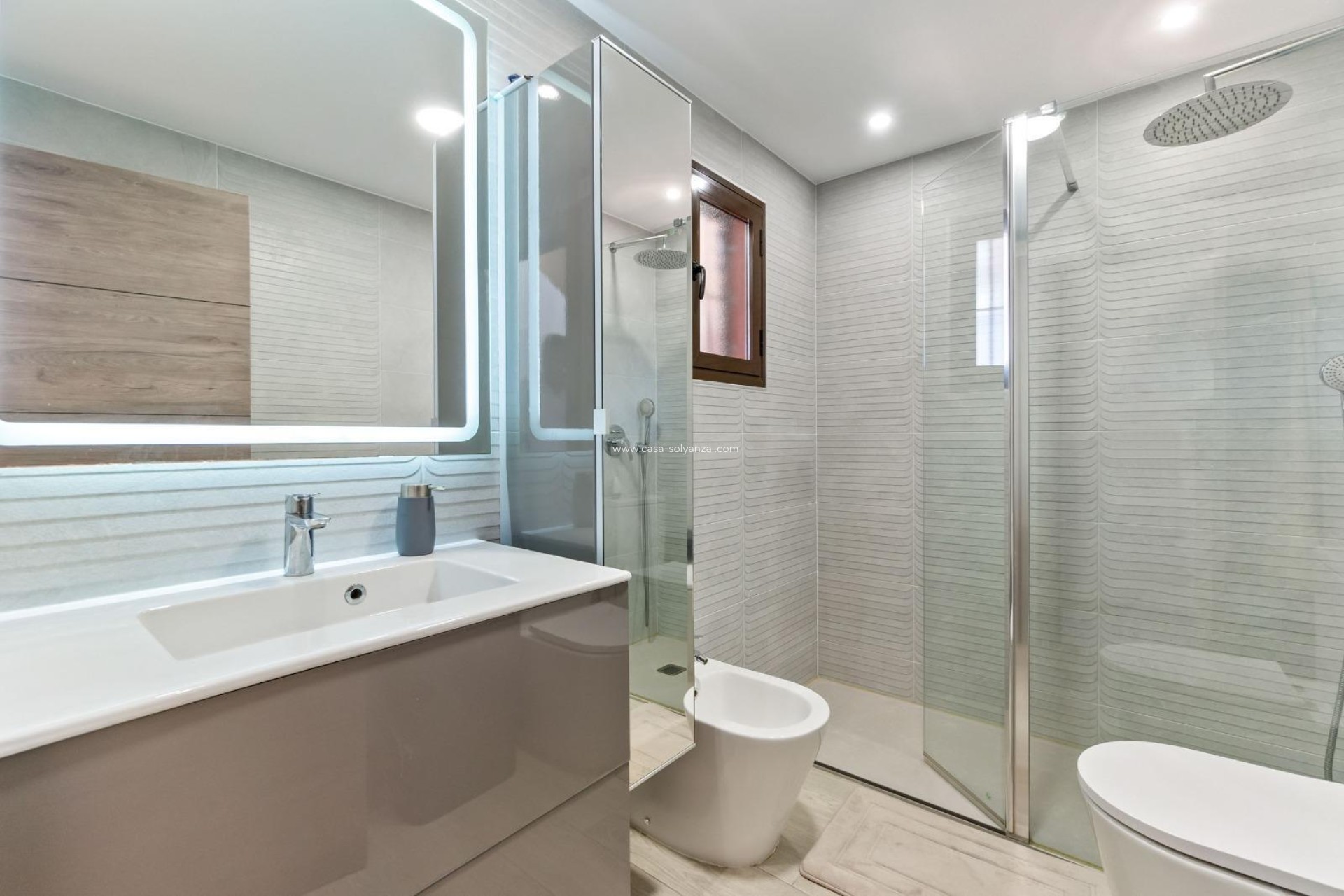 Revente - Maison de ville - Torrevieja - Aguas nuevas