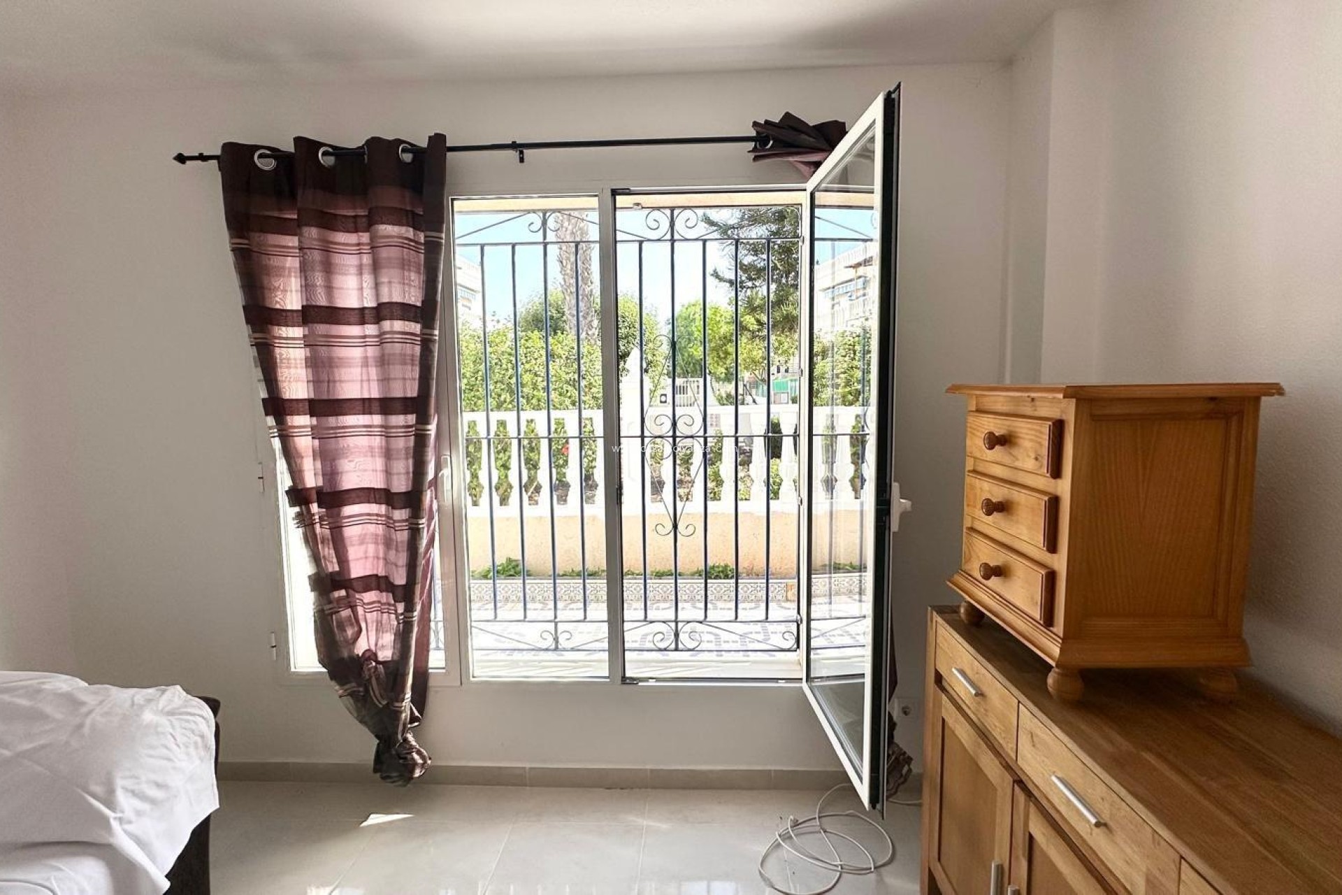 Revente - Maison de ville - Torrevieja - Carrefour