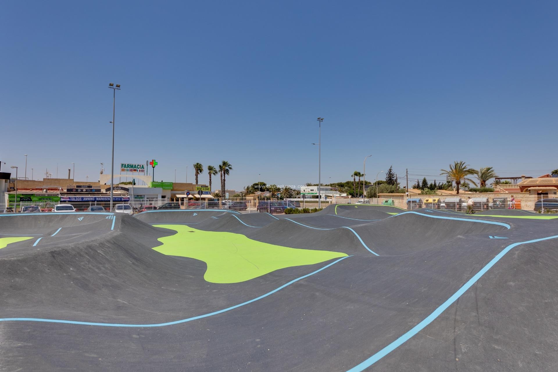 Revente - Maison de ville - Torrevieja - La Siesta