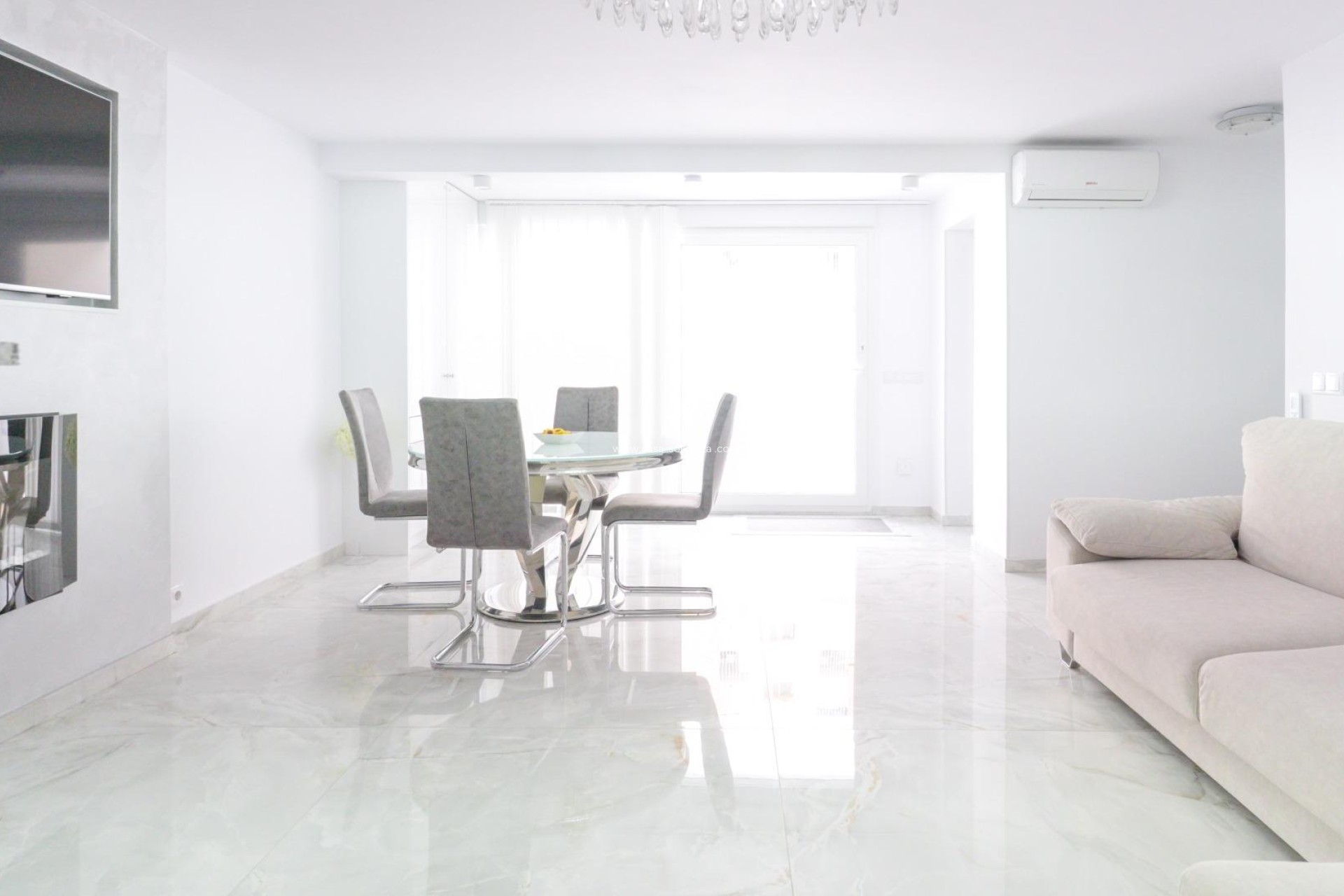 Revente - Maison de ville - Torrevieja - Punta Prima