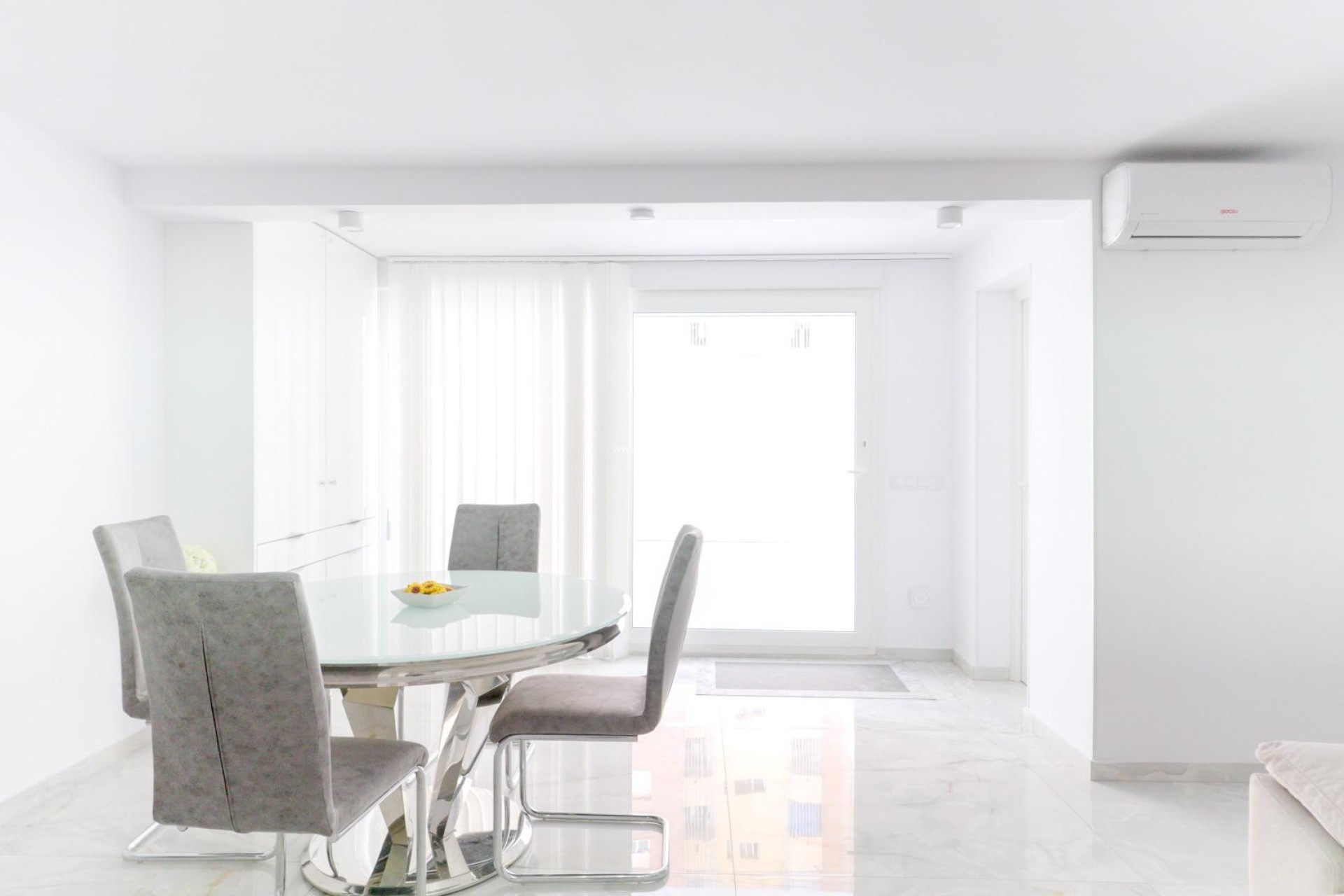 Revente - Maison de ville - Torrevieja - Punta Prima