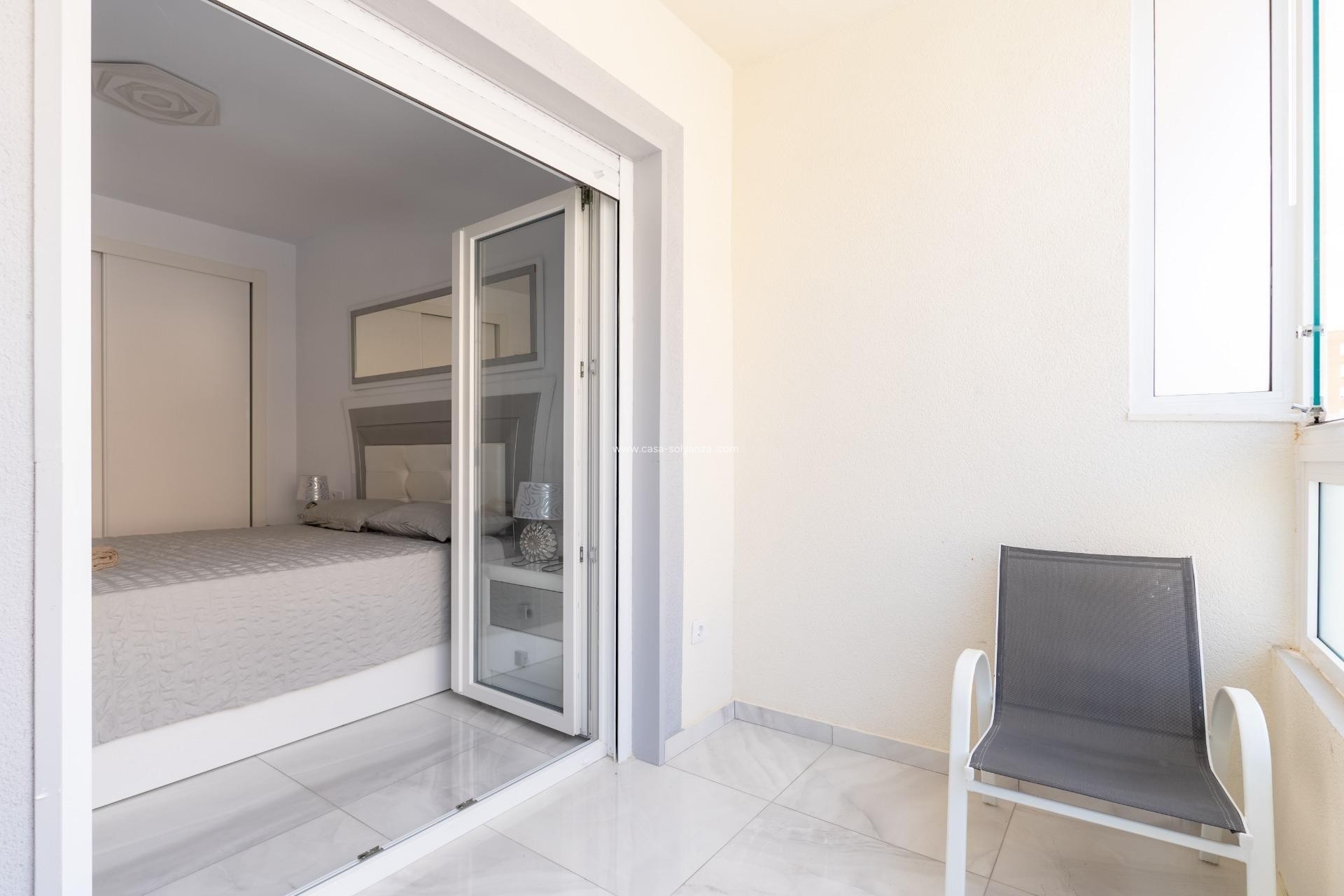 Revente - Maison de ville - Torrevieja - Punta Prima