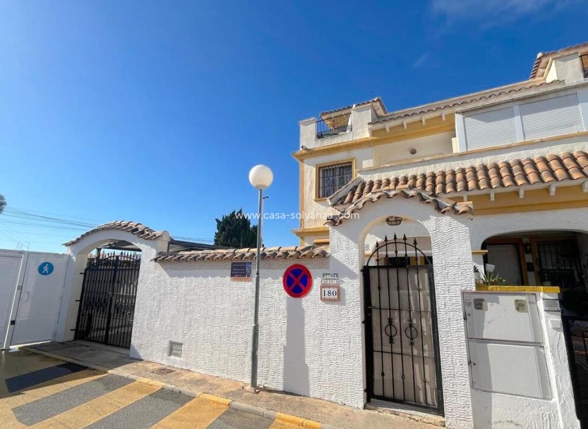 Revente - Maison de ville - Torrevieja