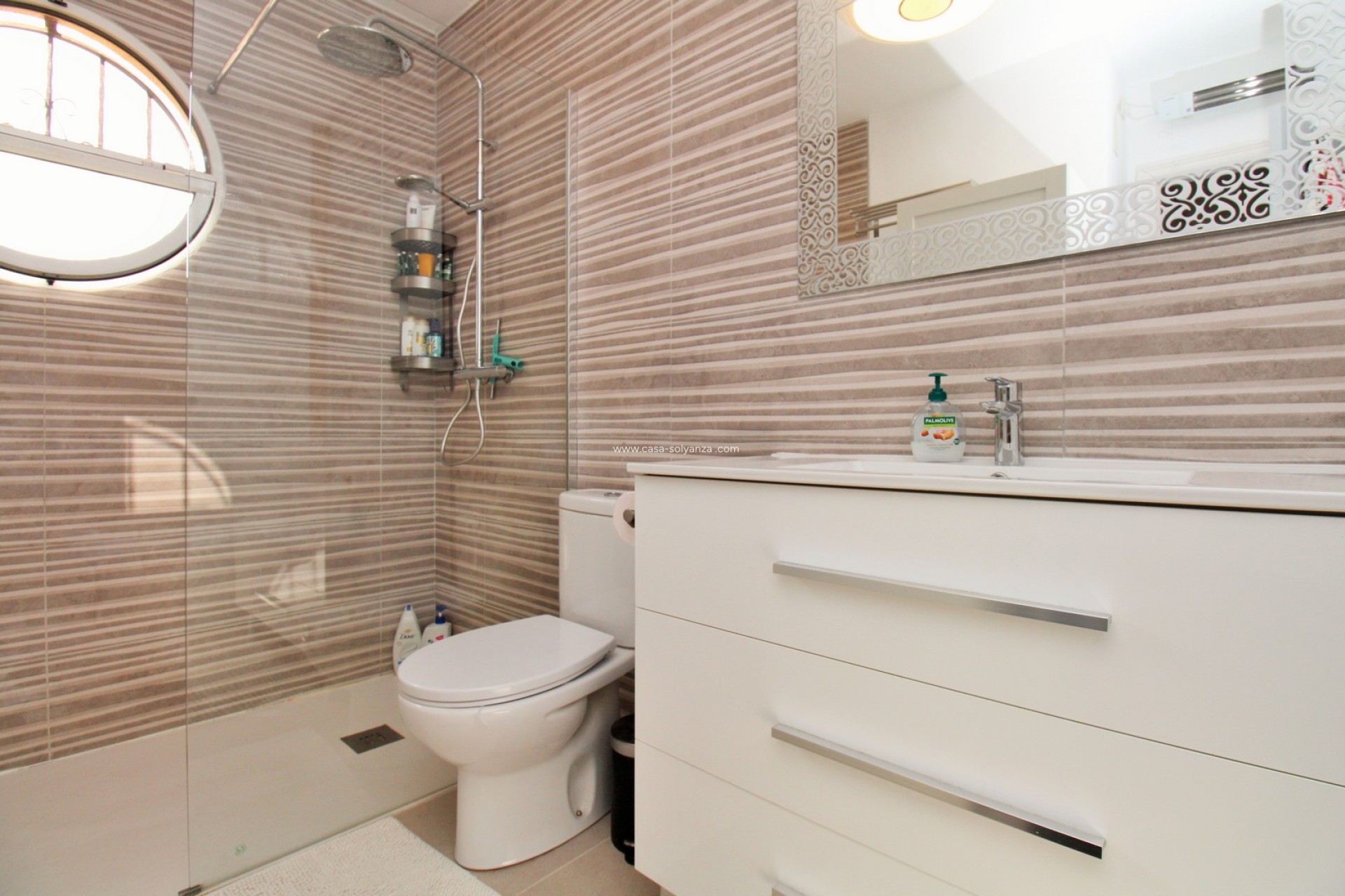 Revente - Maison de ville - Villamartin - Villamartín