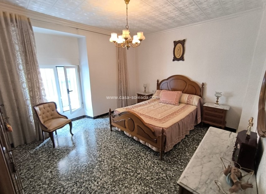 Revente - Maison de ville - Yecla - Inland