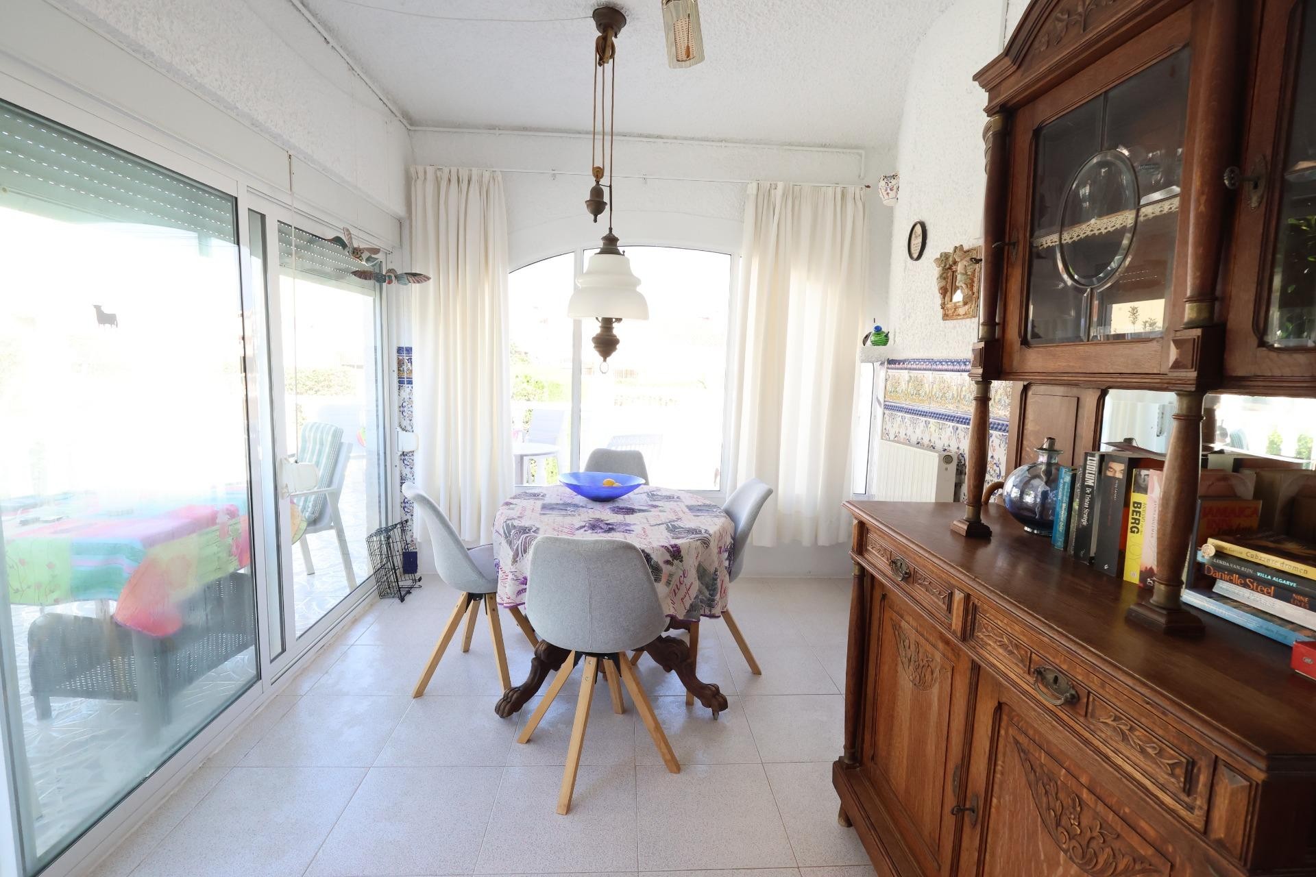 Revente - Semi-detached house - Torrevieja - Punta Prima