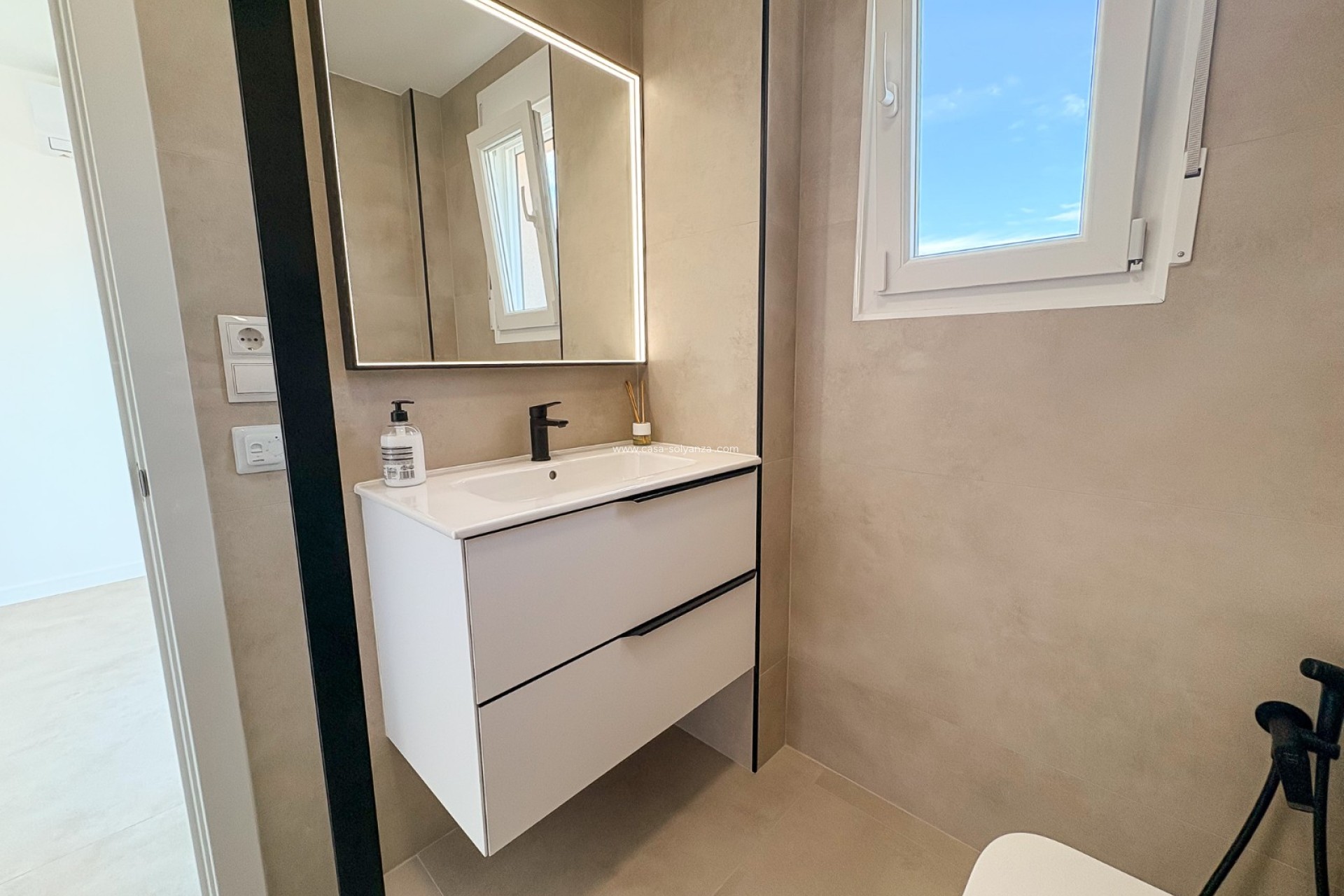 Revente - Semi-Detached Villa - El Campello - Pueblo Acantilado - Venta Lanuza