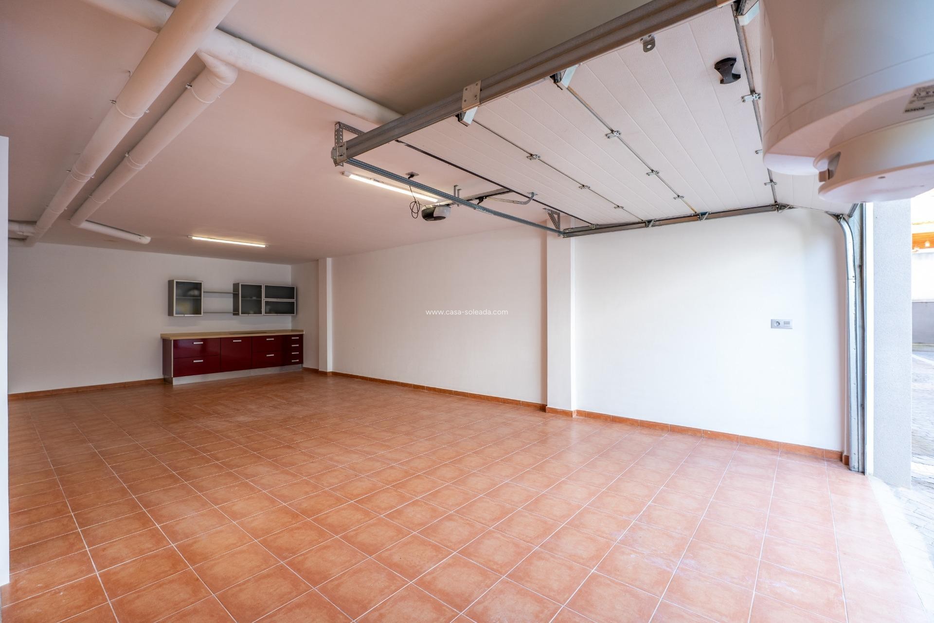 Revente - Villa - Bigastro - Comunidad Valenciana