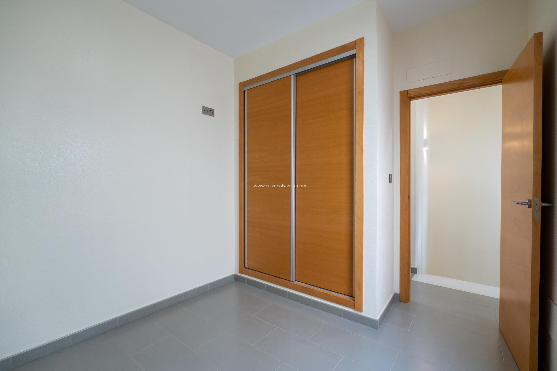 Revente - Villa - Bigastro - Comunidad Valenciana