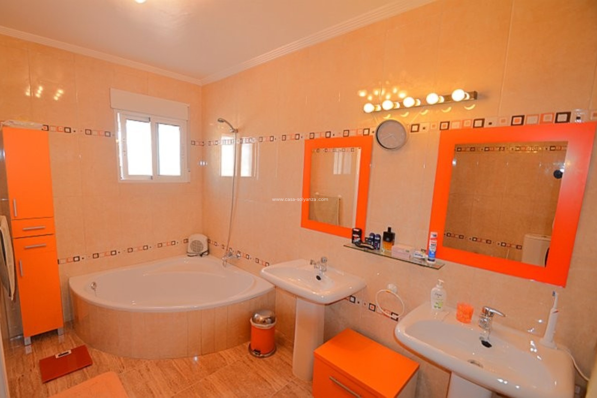 Revente - Villa - Campos del Río - Inland