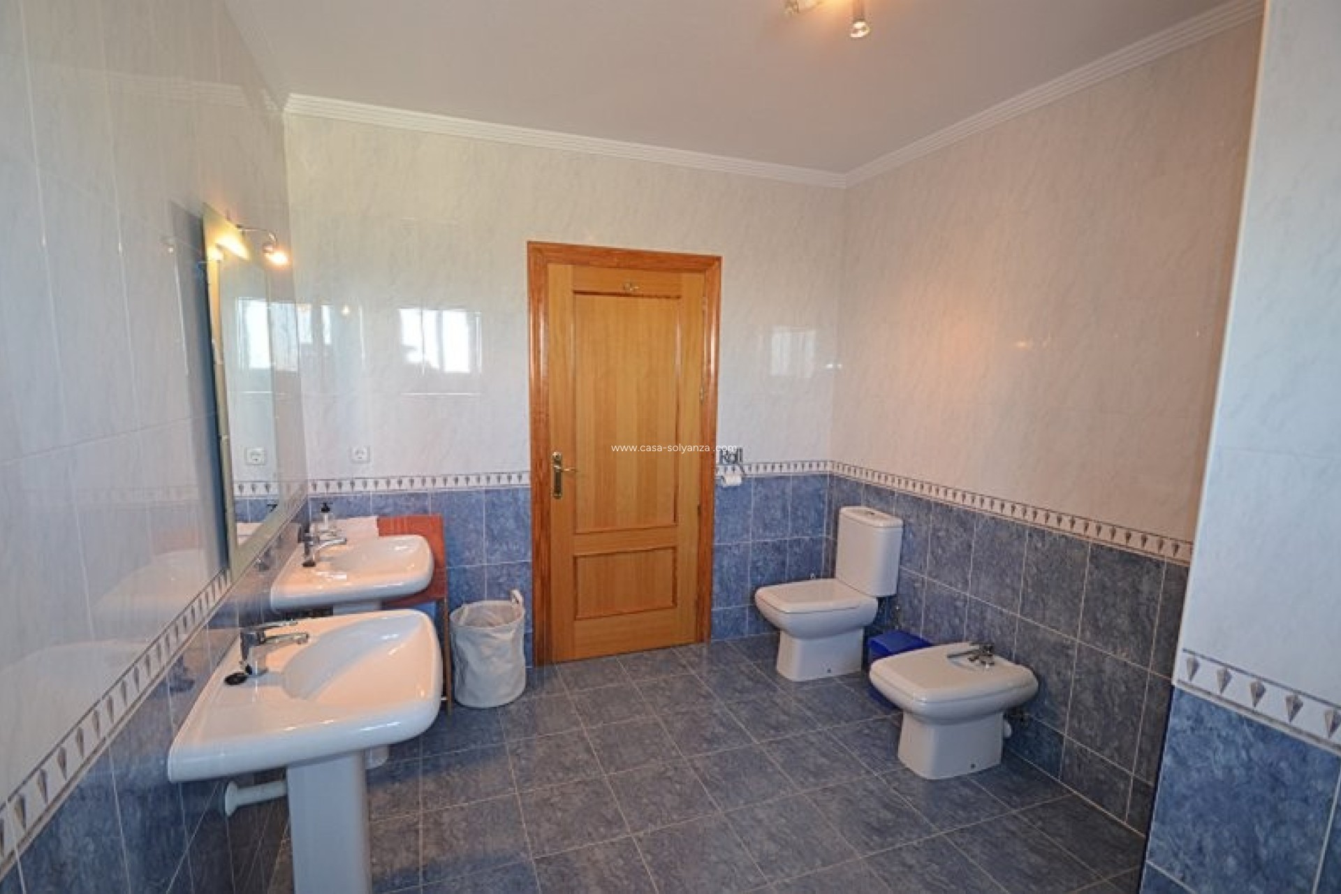 Revente - Villa - Campos del Río - Inland