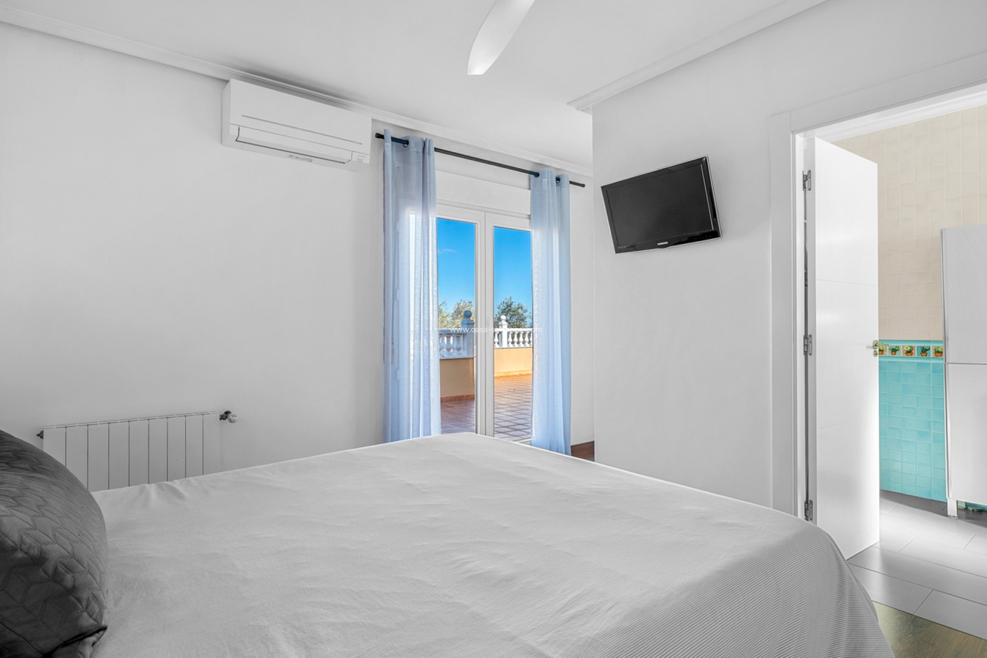 Revente - Villa - Ciudad De Las Comunicaciones - Costa Blanca