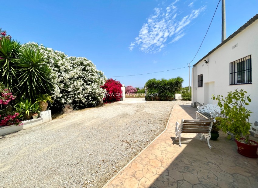 Revente - Villa - Daya Nueva - Costa Blanca