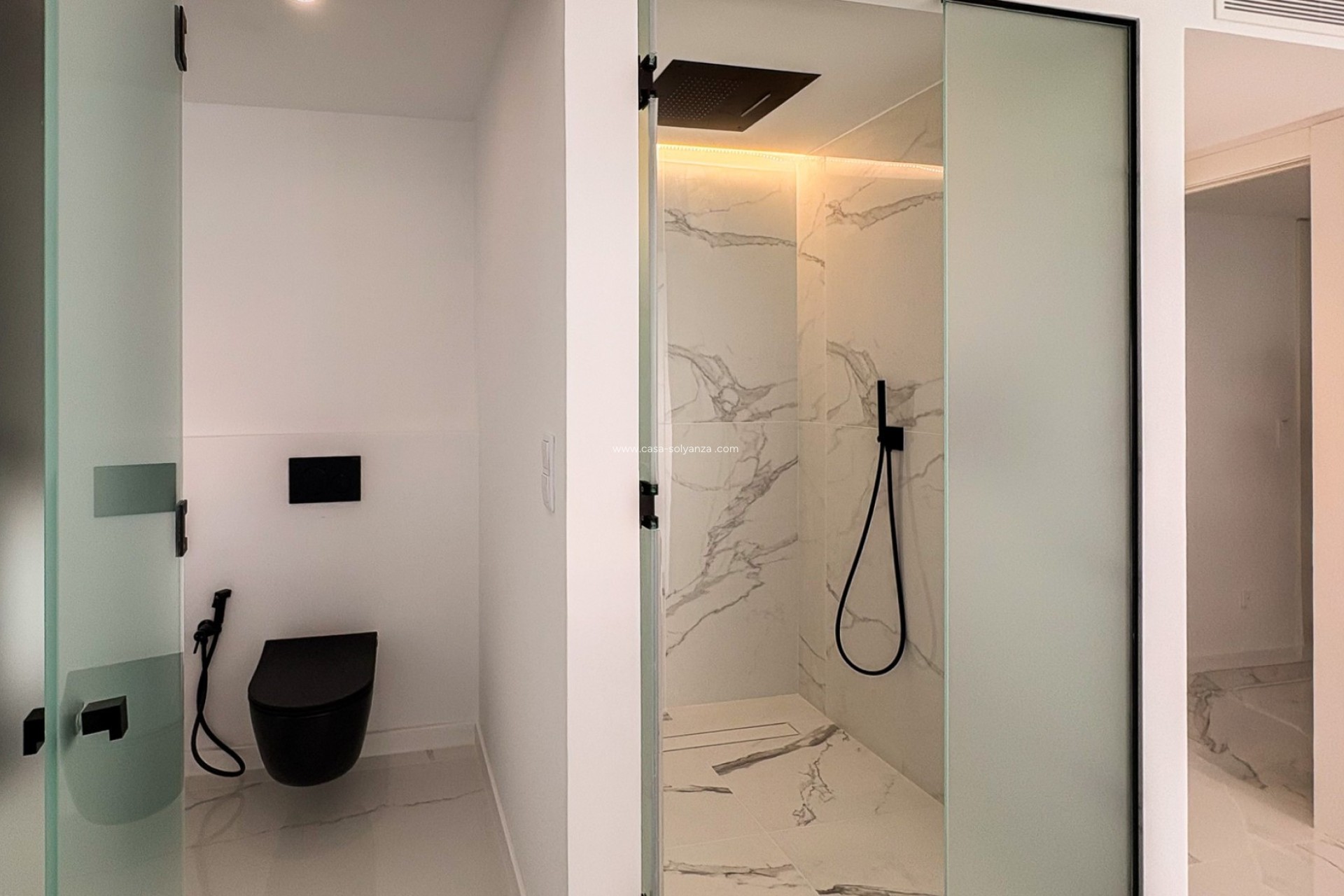 Revente - Villa - Detached - El Campello - Coveta Fuma