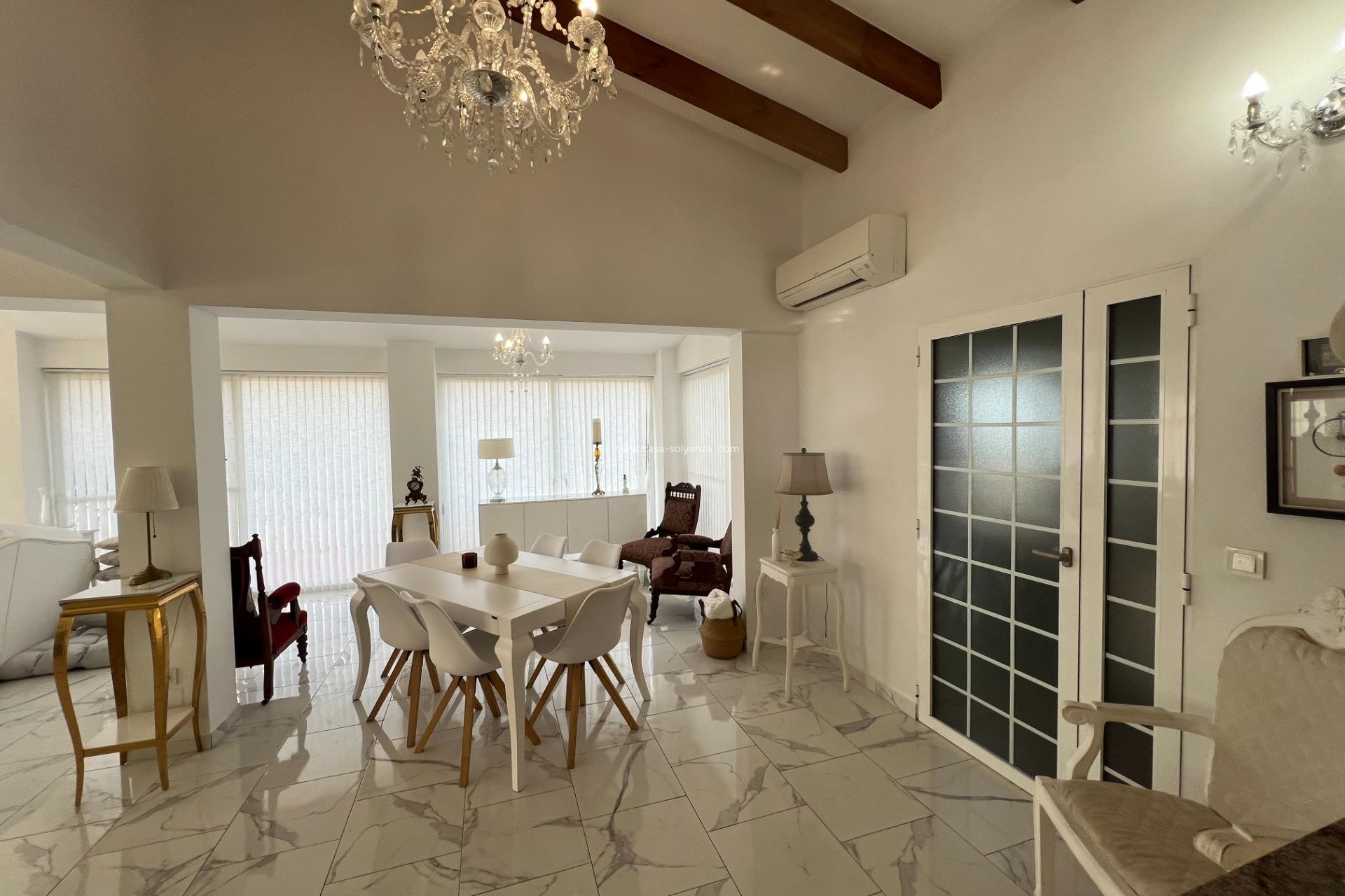 Revente - Villa - Dolores - Comunidad Valenciana