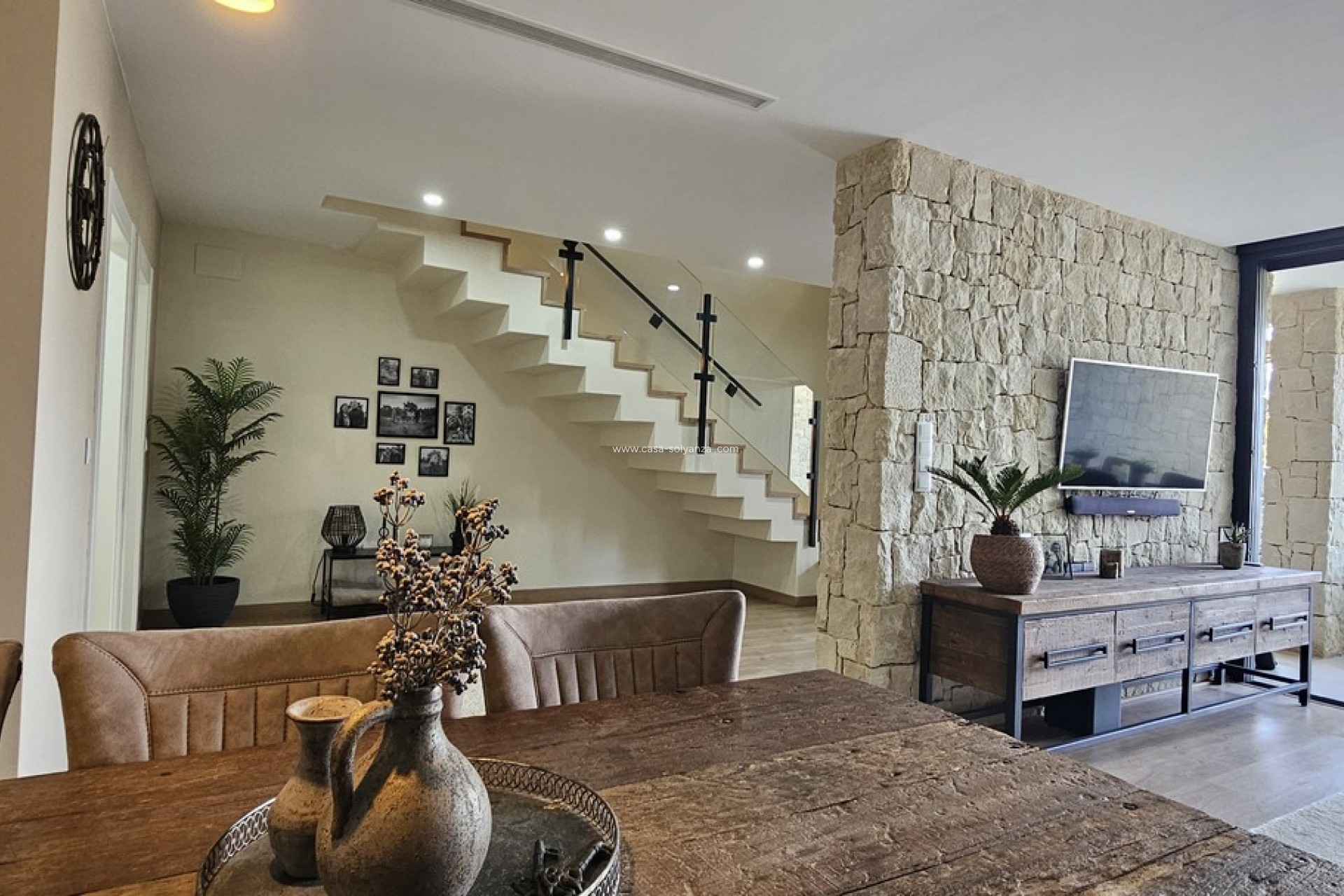 Revente - Villa - Dolores - Sector 4