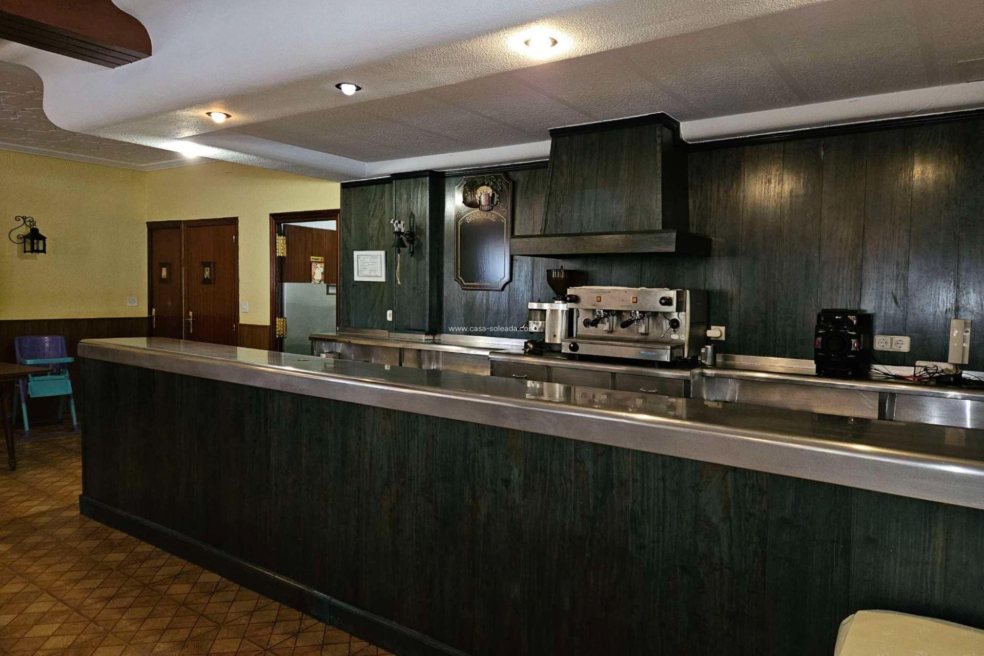 Revente - Villa - Elda - 03600