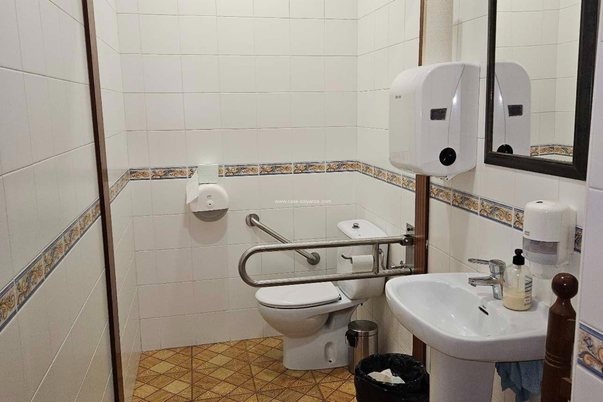 Revente - Villa - Elda - 03600