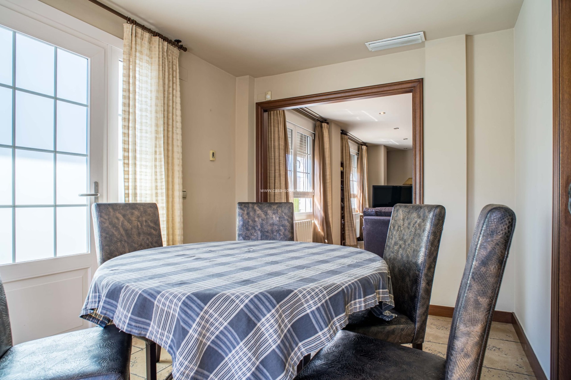 Revente - Villa - Elda