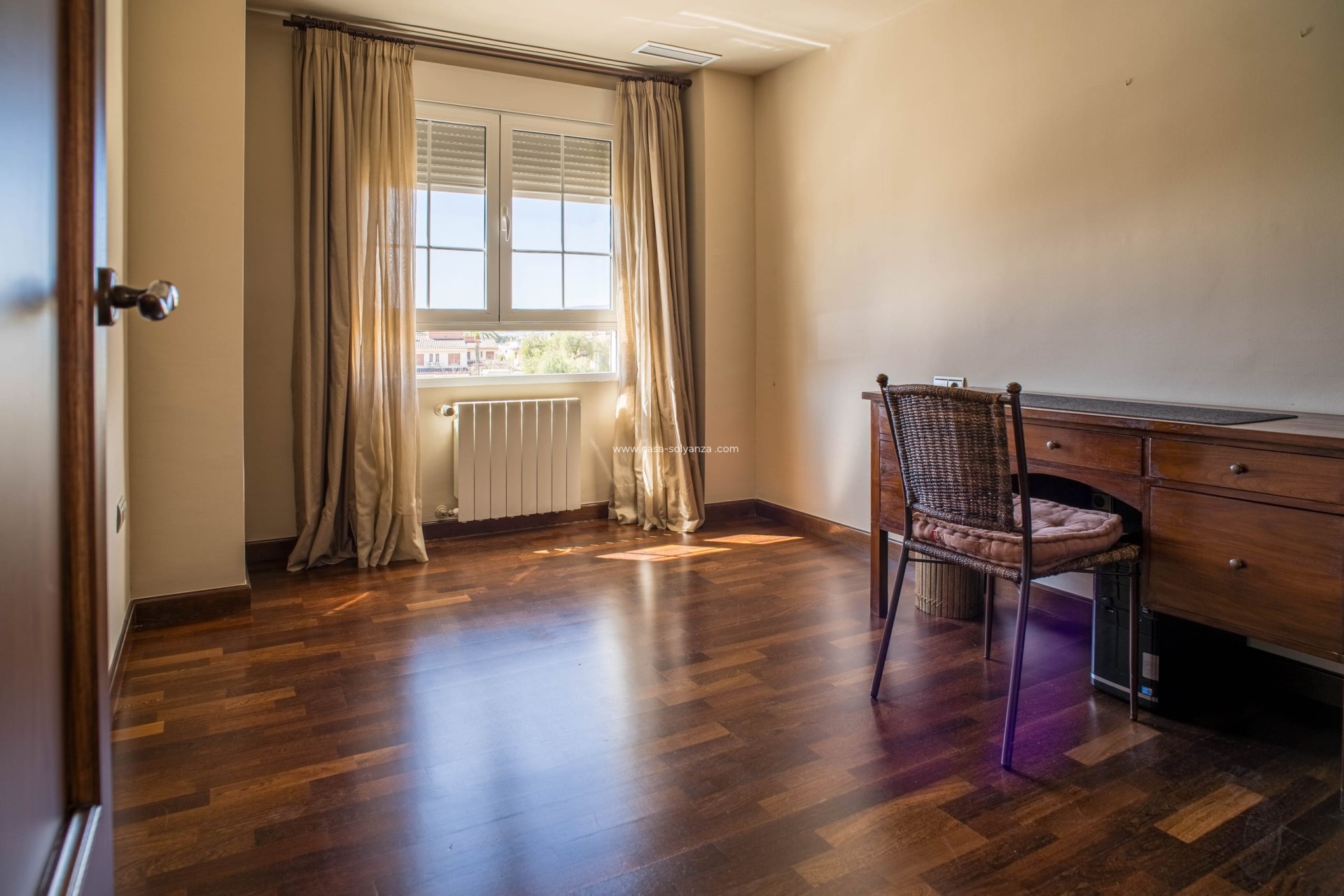 Revente - Villa - Elda