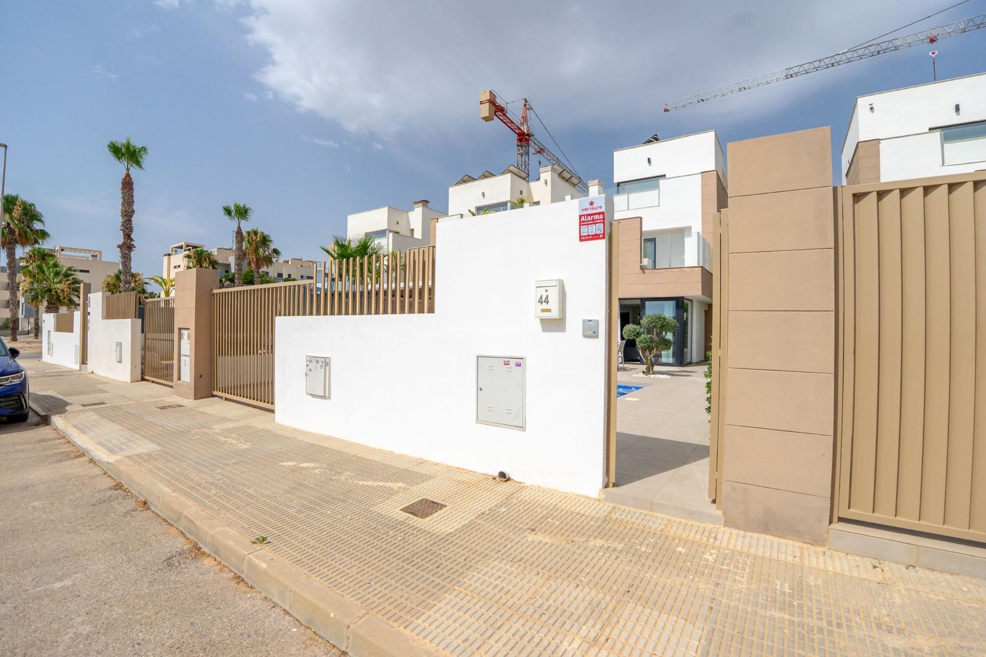 Revente - Villa - Guardamar del Segura - El Raso