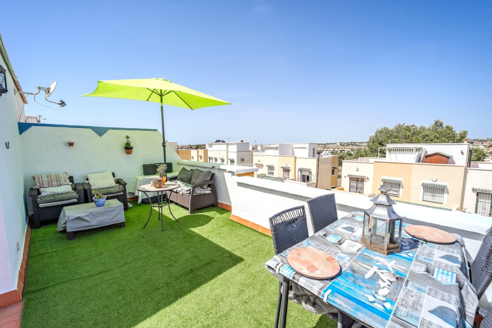 Revente - Villa - Los Altos - Res Valle de los pinos