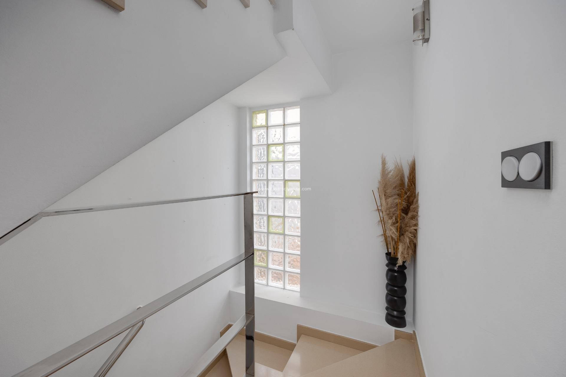 Revente - Villa - Los Montesinos - La Herrada