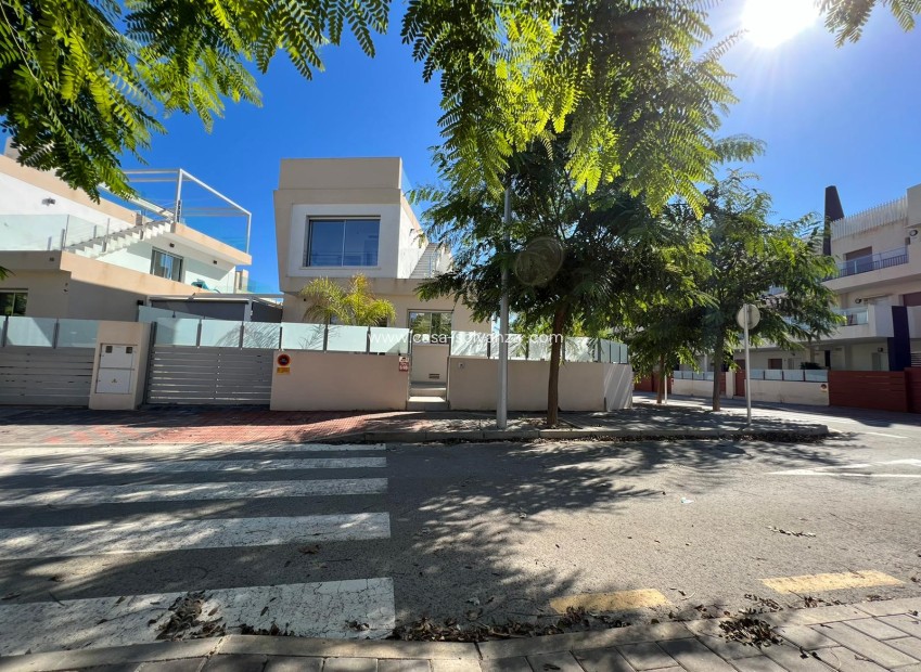 Revente - Villa - Mil Palmeras - Costa Blanca Sur