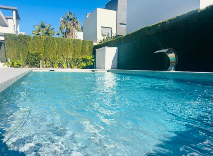 Revente - Villa - Orihuela - Cabo Roig