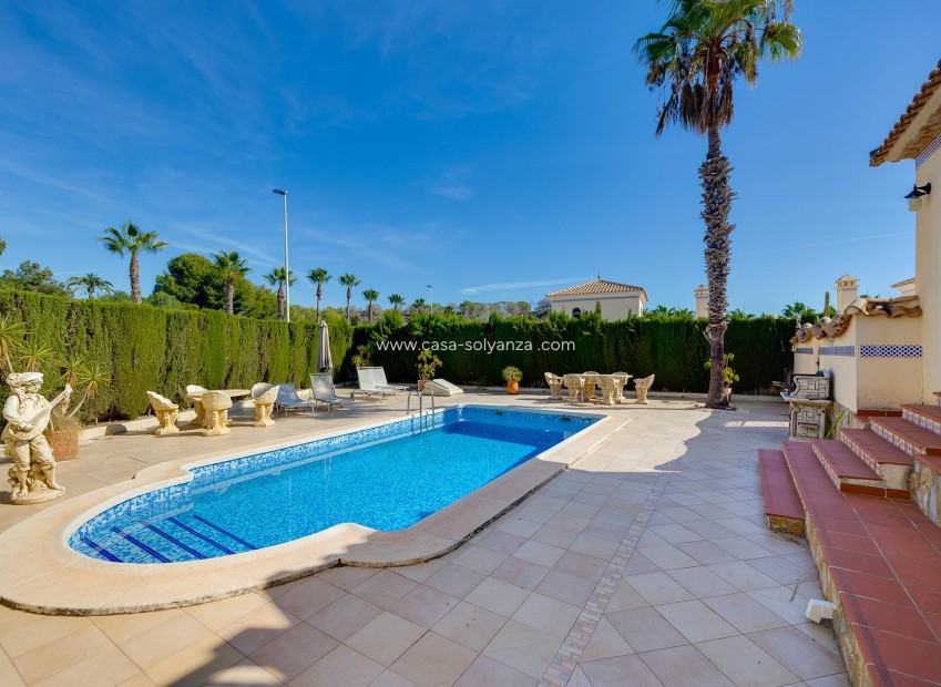 Revente - Villa - Orihuela Costa - Costa Blanca