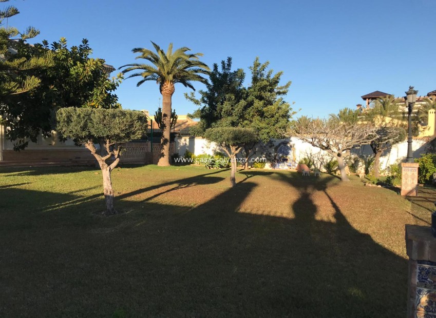 Revente - Villa - Orihuela Costa - Costa Blanca