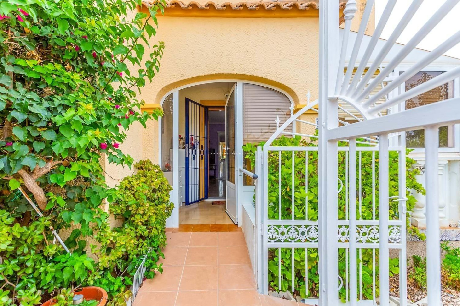 Revente - Villa - Orihuela Costa - Costa Blanca