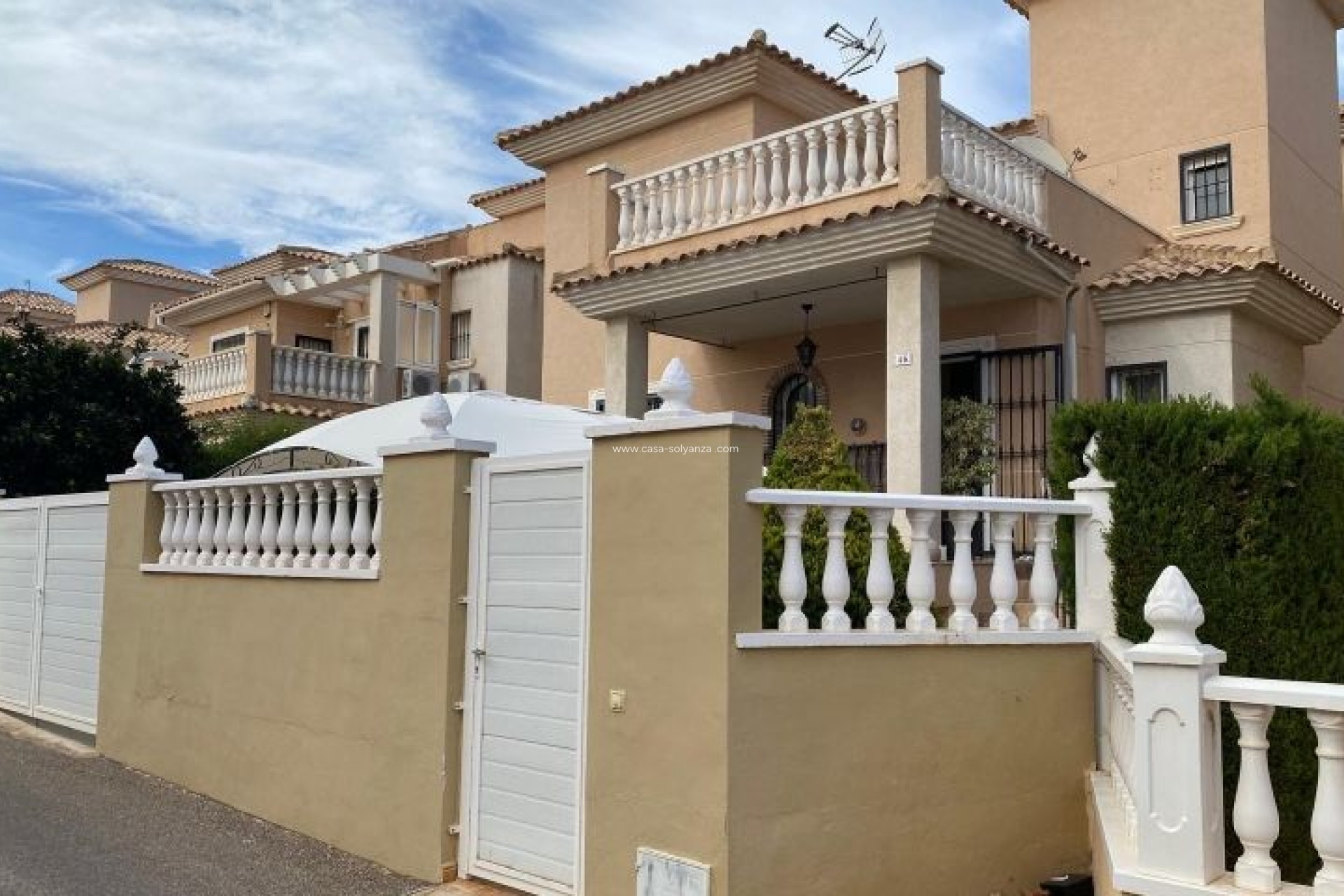 Revente - Villa - Orihuela Costa - Costa Blanca