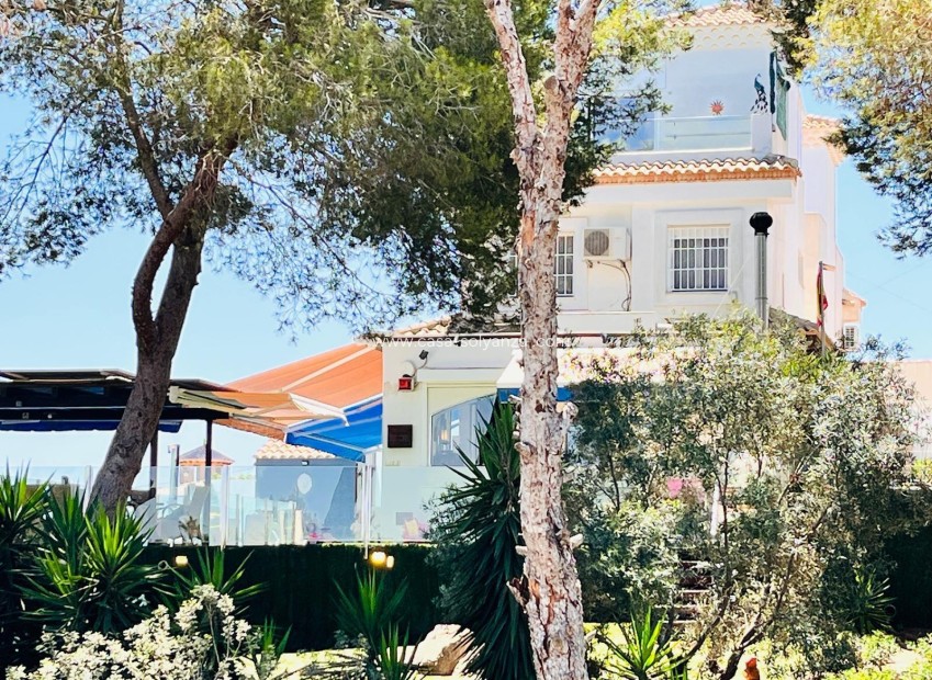 Revente - Villa - Orihuela Costa - Costa Blanca