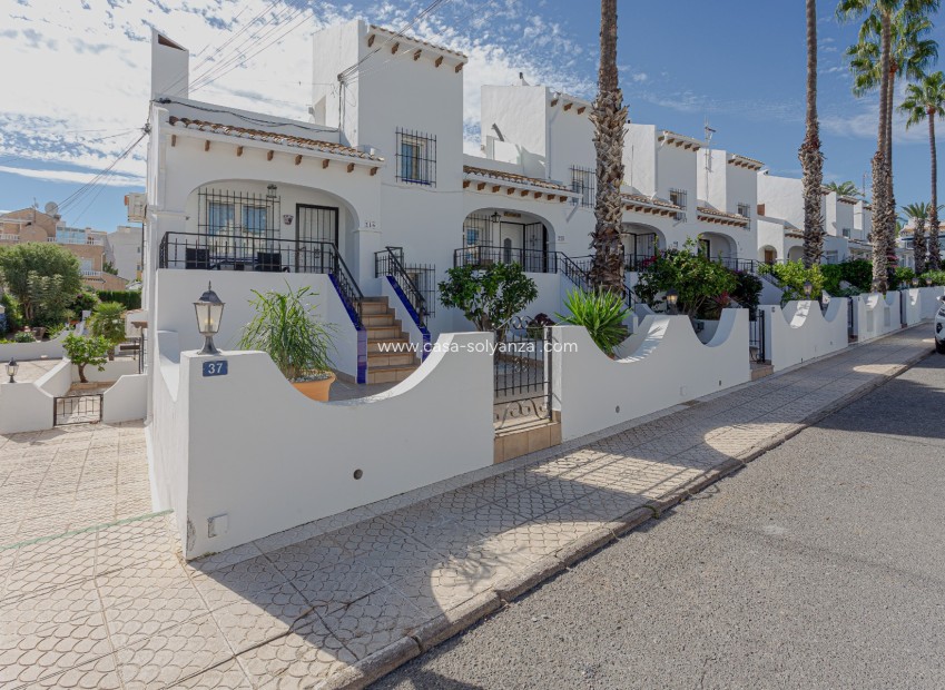 Revente - Villa - Orihuela Costa - Costa Blanca
