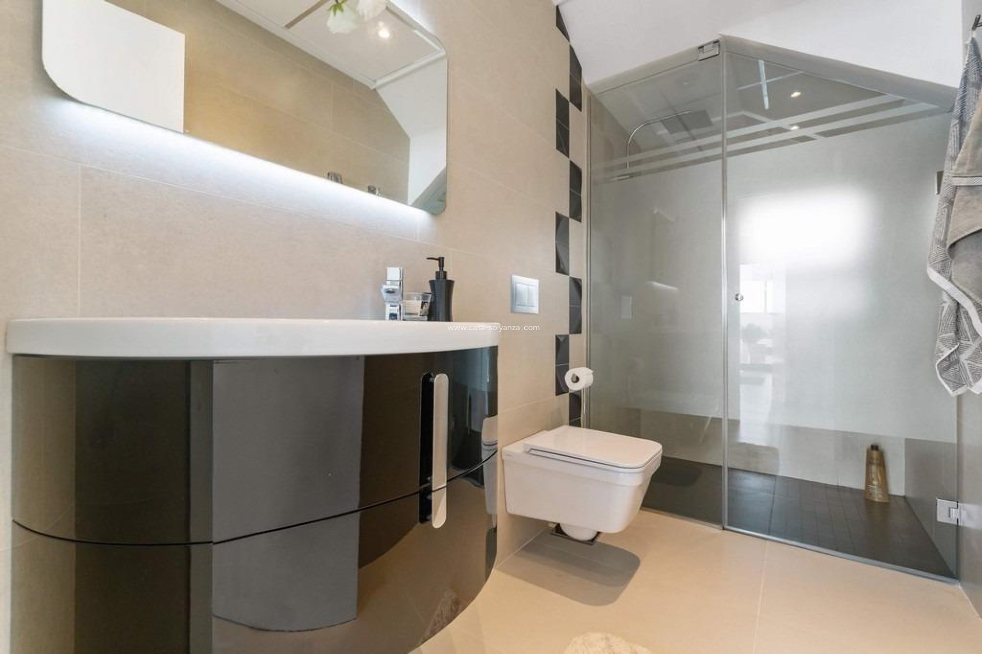 Revente - Villa - Orihuela Costa - Costa Blanca