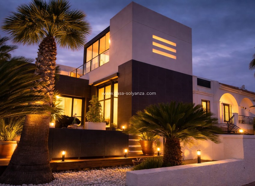 Revente - Villa - Orihuela Costa - Costa Blanca