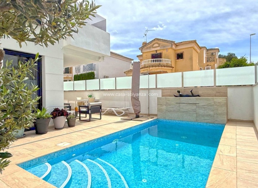 Revente - Villa - Orihuela Costa - Costa Blanca