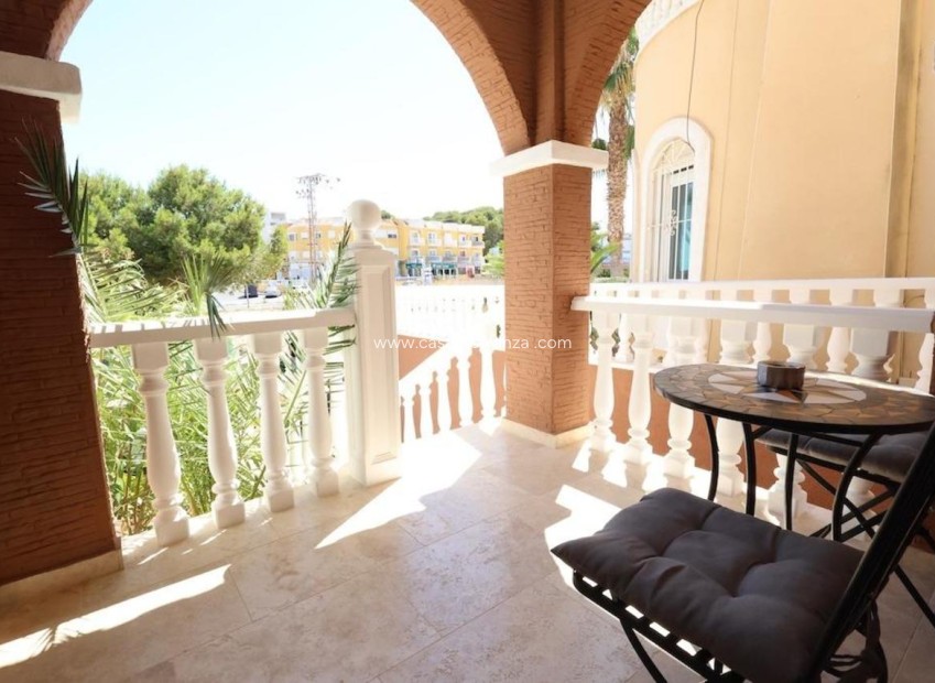 Revente - Villa - Orihuela Costa - Costa Blanca