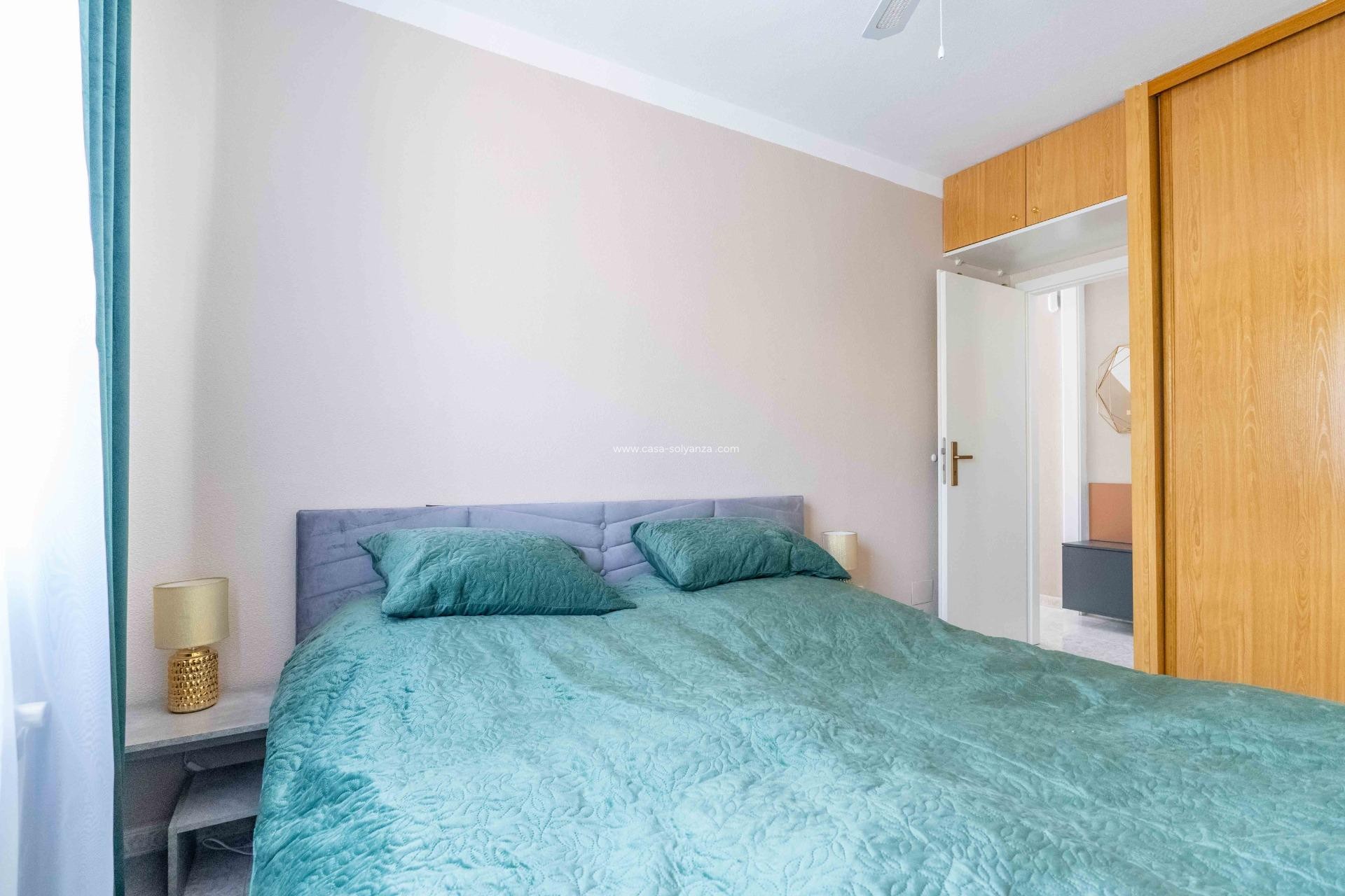 Revente - Villa - Orihuela Costa - Punta Prima