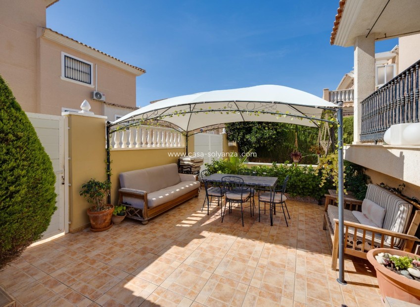 Revente - Villa - Orihuela Costa - Urbanización Perla del Mar