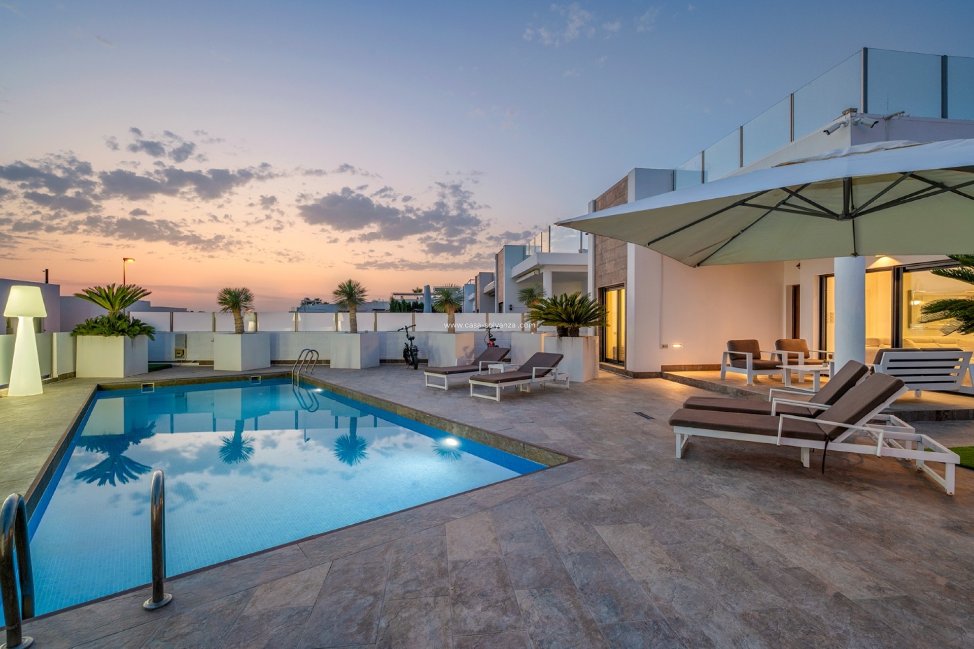 Revente - Villa - Orihuela Costa - Villamartín