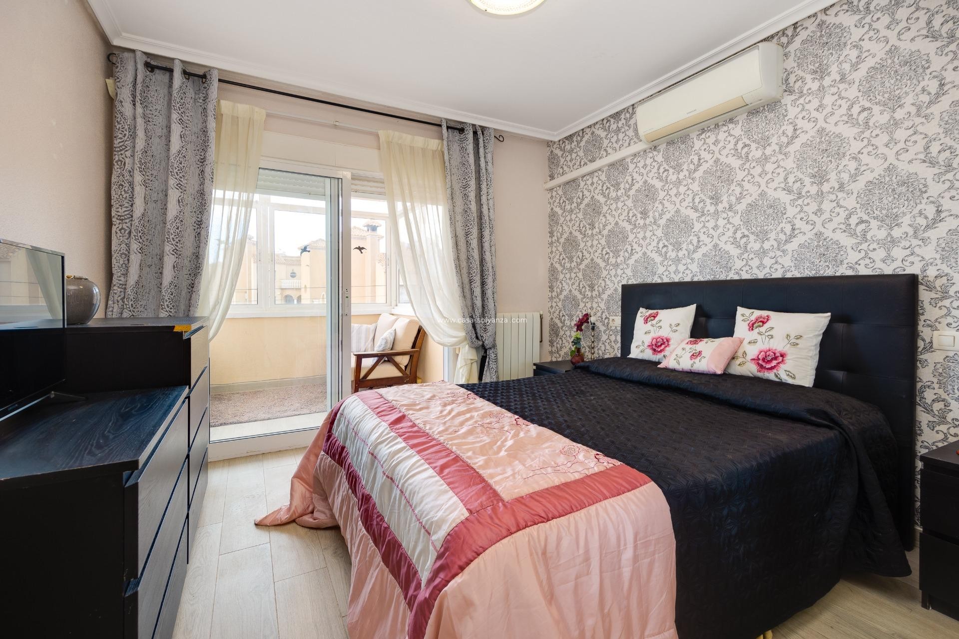 Revente - Villa - Orihuela Costa - Villamartín