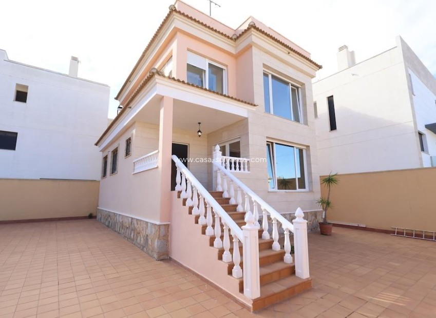 Revente - Villa - Orihuela Costa - Villamartín