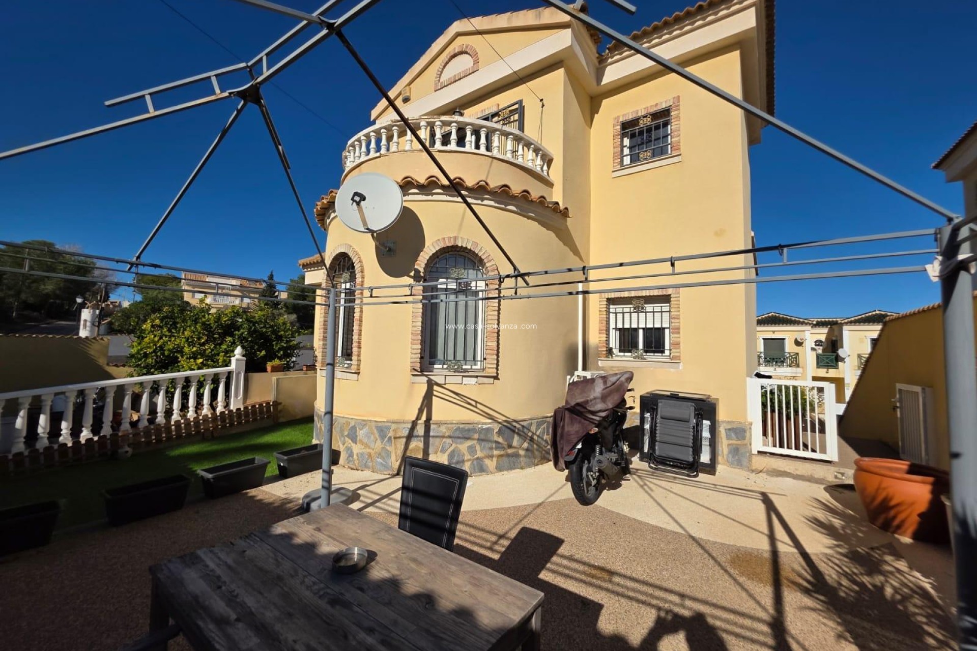 Revente - Villa - Orihuela Costa - Villamartín