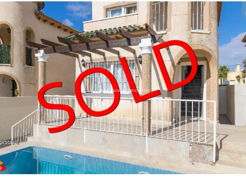 Revente - Villa - Orihuela - Orihuela Costa