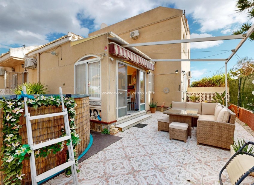 Revente - Villa - San Miguel de Salinas - 03193
