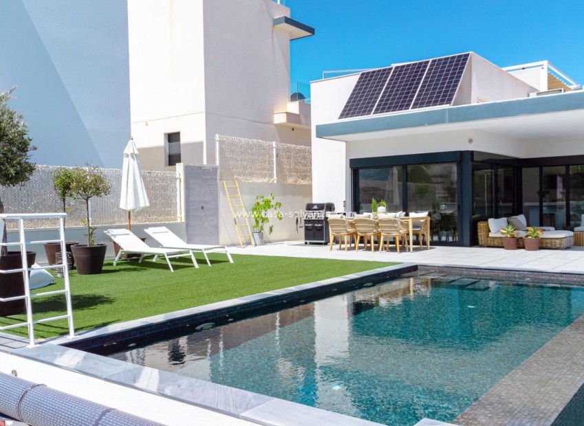 Revente - Villa - San Miguel de Salinas - Bellavista