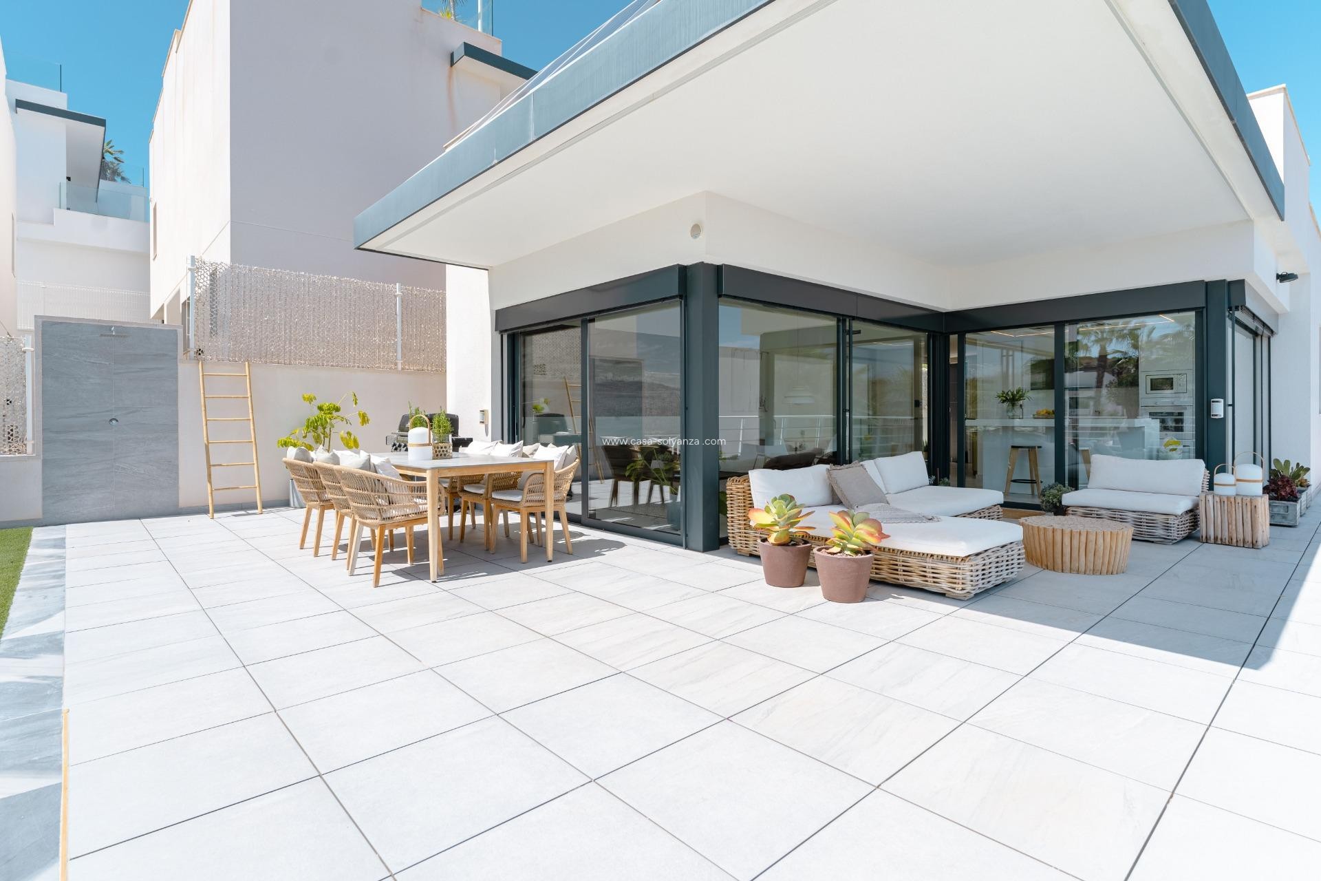 Revente - Villa - San Miguel de Salinas - Bellavista