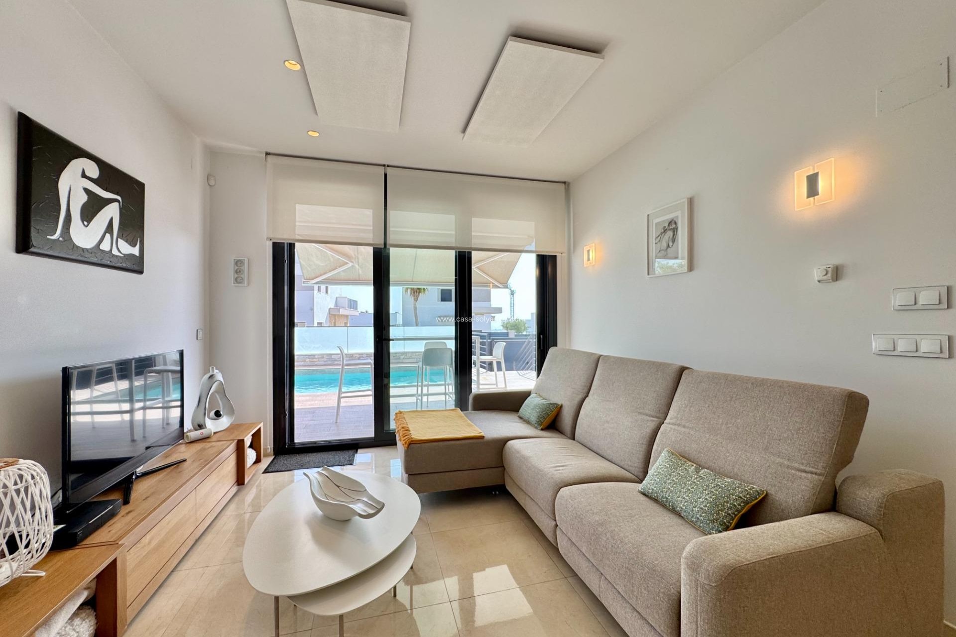 Revente - Villa - San Miguel de Salinas - Bellavista